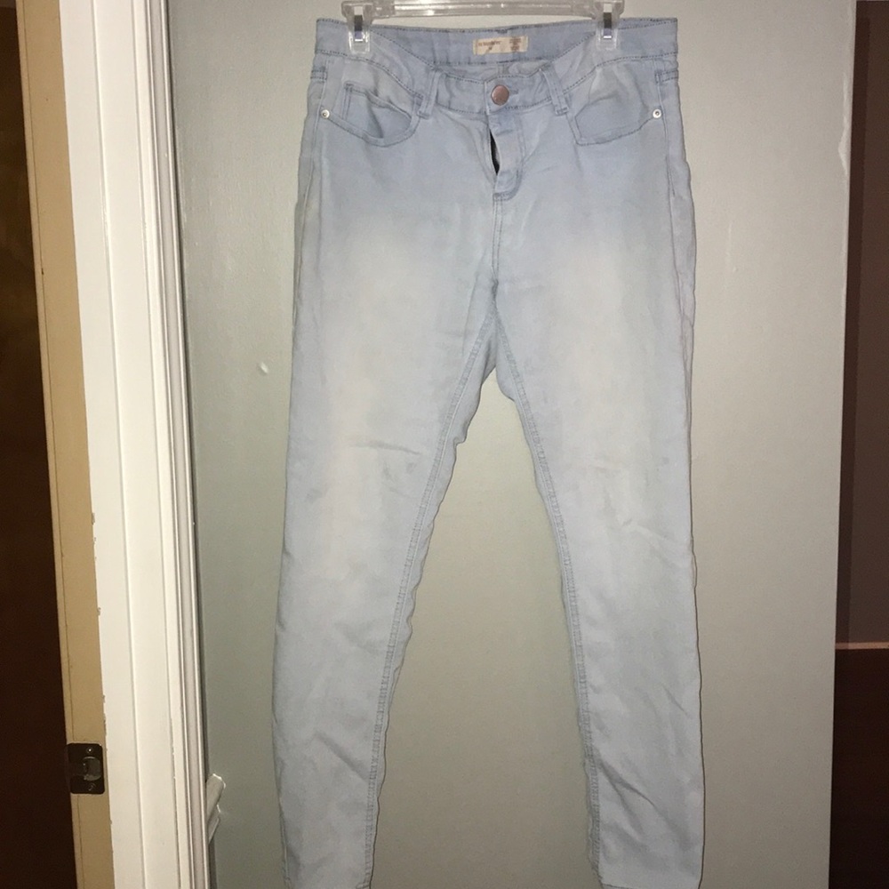 Light denim pants
